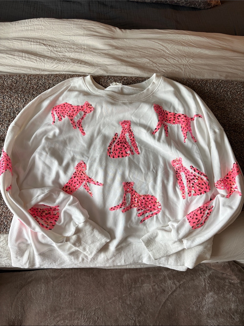 Peach Love California White Sweatshirt with Pink Cheetah Motif